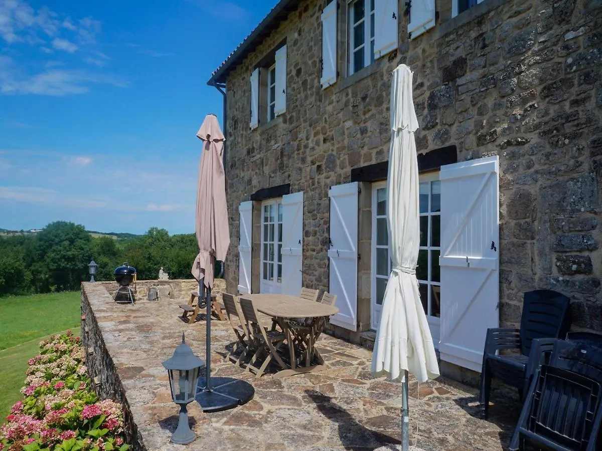 Superb Holiday Home With Private Pool Saint-Beauzile