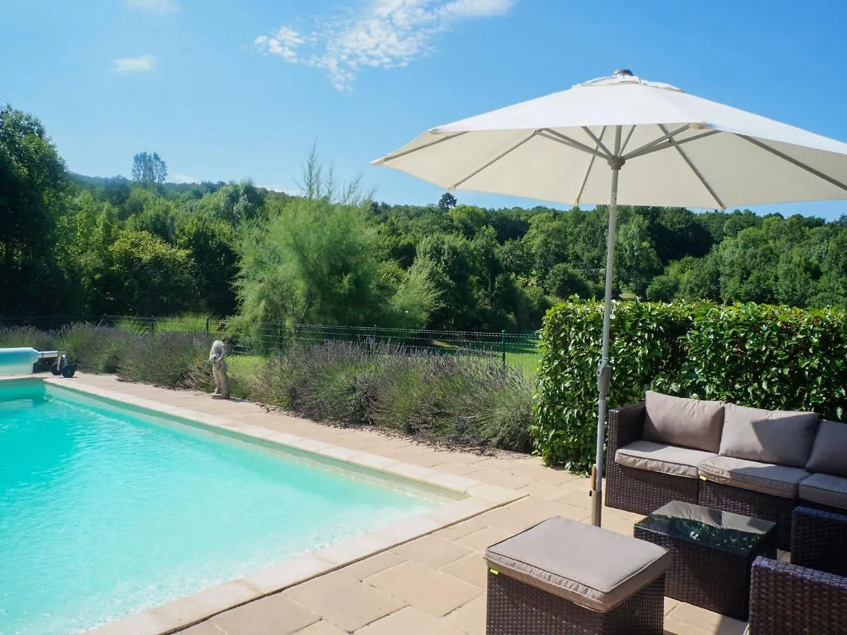 Superb Holiday Home With Private Pool Saint-Beauzile
